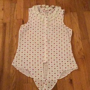 Women’s blouse size medium